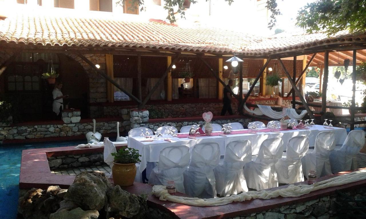 Lydia Hotel Krinidhes Exterior photo